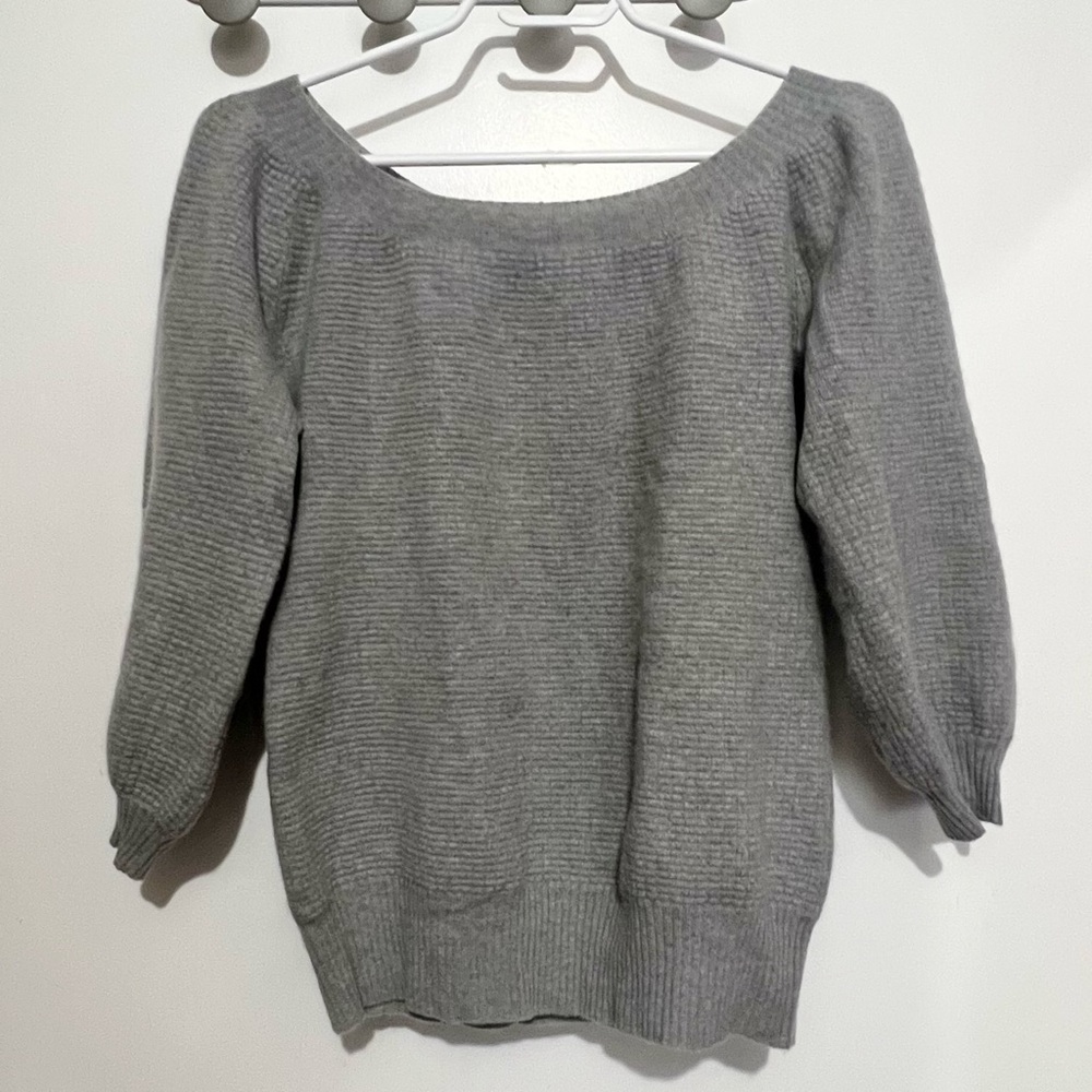 100% cashmere sweater